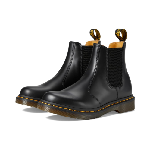 Dr. Martens Womens Dr Martens 2976 Smooth Leather Chelsea Boots