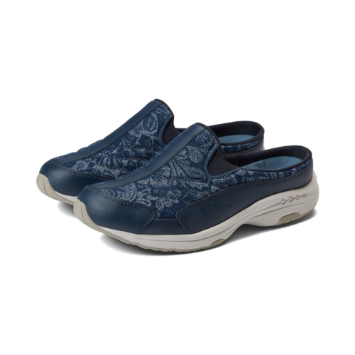 Womens Easy Spirit Traveltime 304