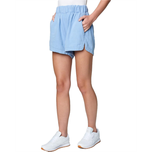 Blank NYC Linen Pull-On Shorts in Hall Pass