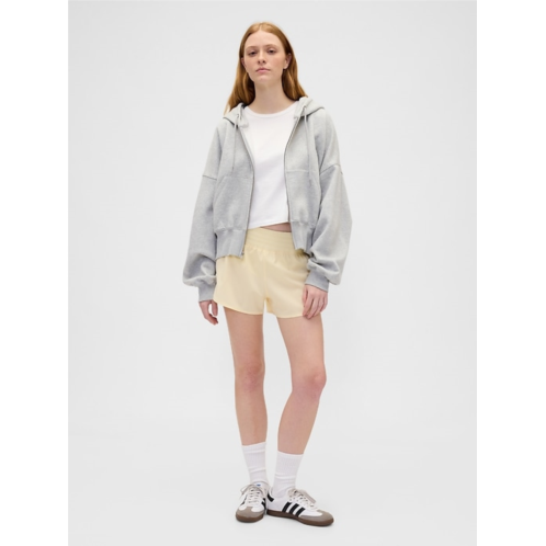 GapFit 3 Mid Rise Runaround Shorts