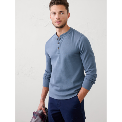 bananarepublic Standard-Fit Mini Ribbed Henley