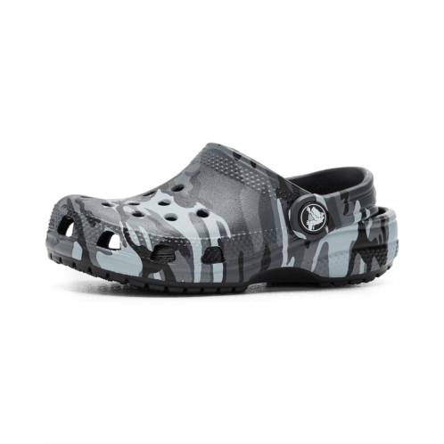 Crocs Kids Classic Camo Clogs (Toddler)