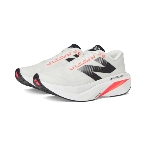 New Balance FuelCell SuperComp Trainer v3