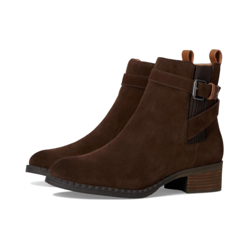 Gentle Souls by Kenneth Cole Bolton