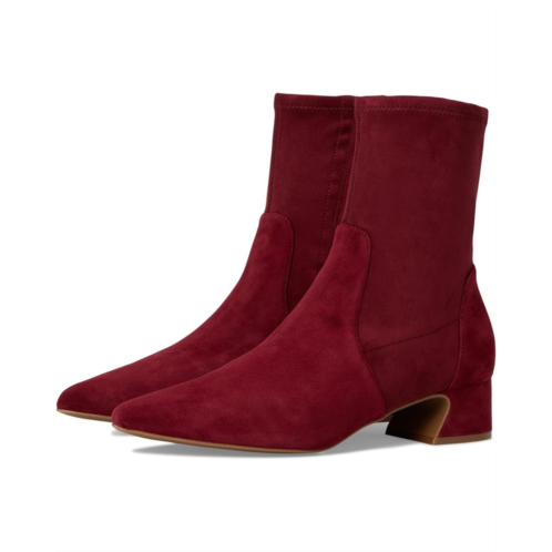 Gentle Souls by Kenneth Cole Gallway