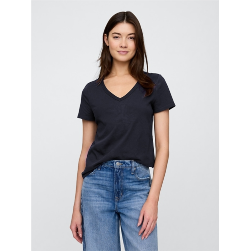 Gap Favorite V-Neck T-Shirt