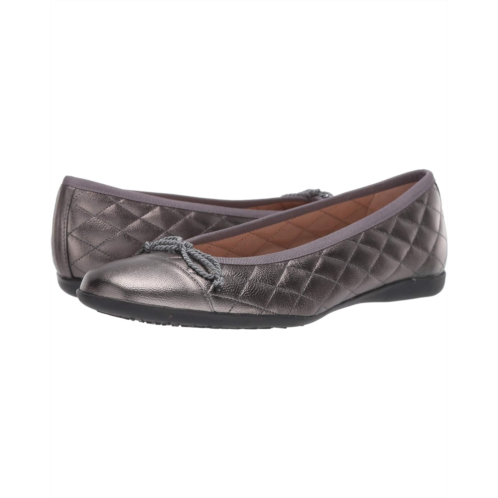 Womens French Sole PassportR Flat
