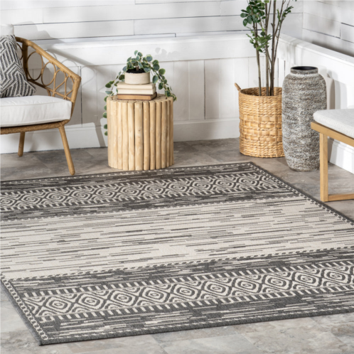 NuLOOM lana tribal indoor/outdoor area rug