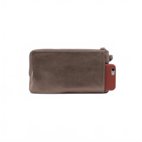 HOBO womens dayton wristlet in pewter