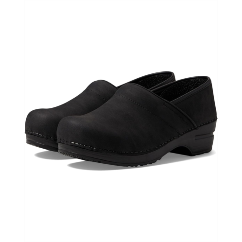 Womens Sanita Hinsdale