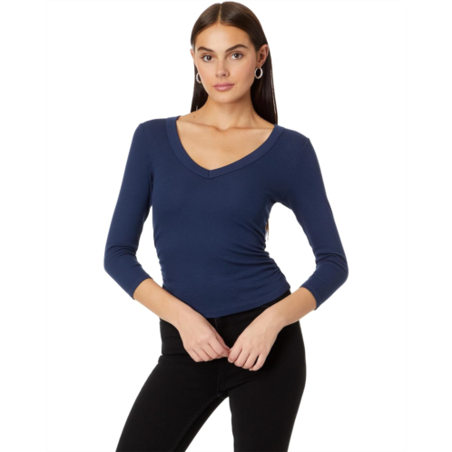 Michael Stars Enid 3/4 Sleeve V-Neck Crop Tee