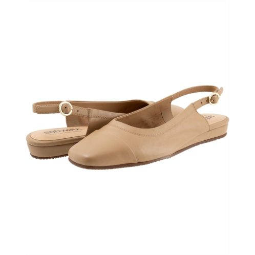 Womens SoftWalk Vittoria