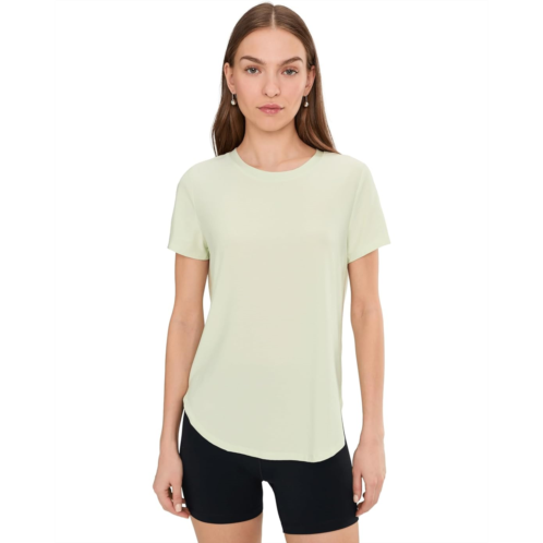 Womens Beyond Yoga Featherweight On The Down Low Tee
