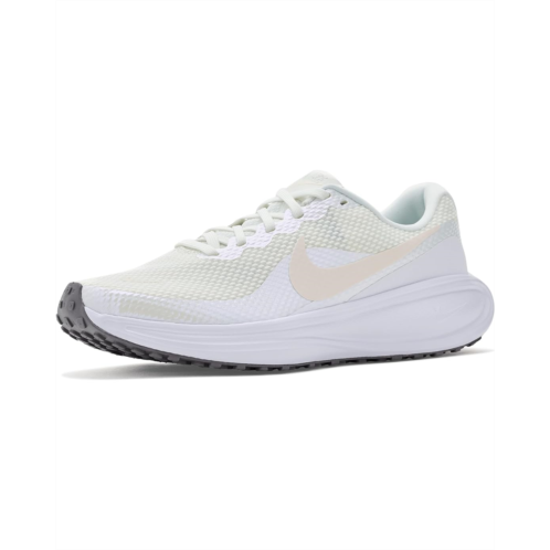 Womens Nike Revolution 8
