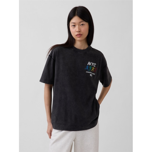 Gap Oversized Graphic T-Shirt