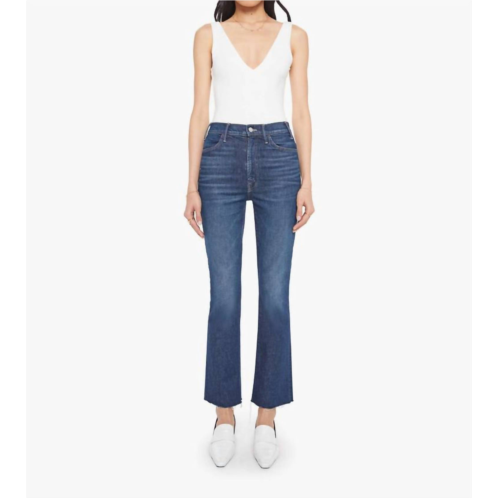 Mother hustler flood fray jean in kicks and riffs