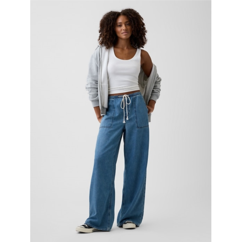 Gap Mid Rise Pull-On SuperLight Wide-Leg Jeans