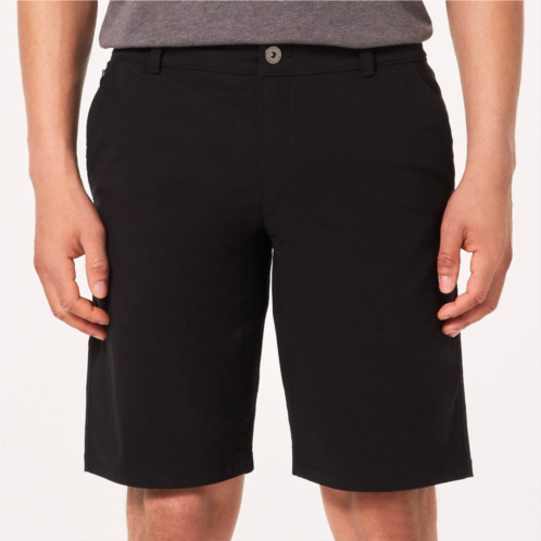 Oakley perf 5 utility 2.0 shorts in blackout