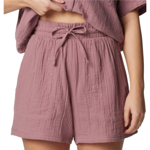 Columbia holly hideaway breezy short in fig
