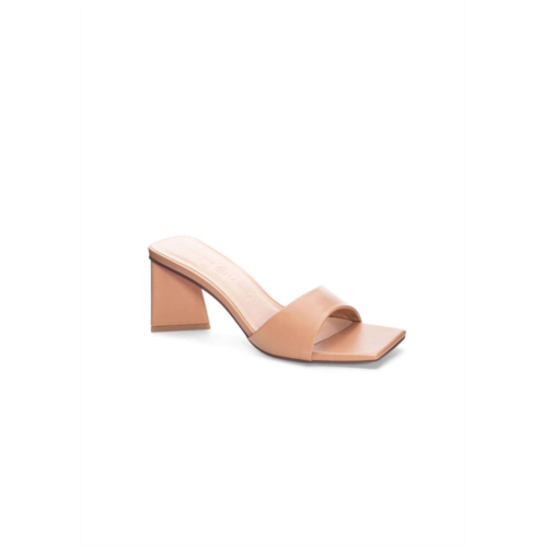 CHINESE LAUNDRY womens square toe heel in nude