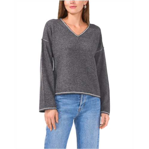 Vince Camuto V-Neck with Contrast Crochet Stitch At Seam