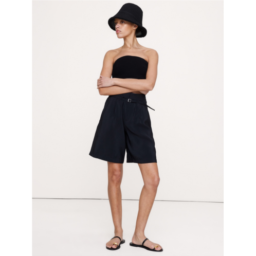 Bananarepublic Belted Bermuda Short in Luster Twill