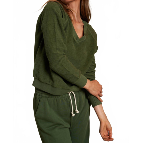 Perfectwhitetee zuri reverse fleece v-neck sweatshirt in fern green
