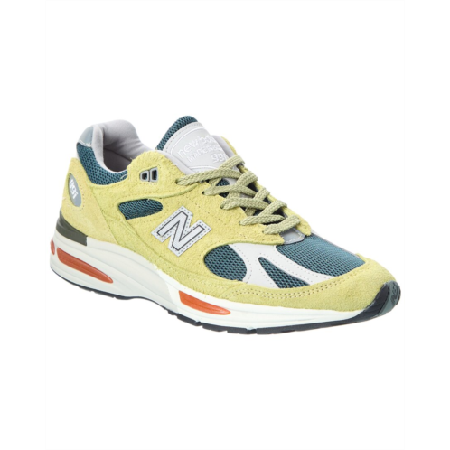 New Balance suede sneaker