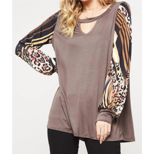 PROMESA striped & leopard keyhole top in brown