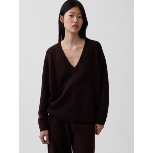 Gap CashSoft Oversized V-Neck Sweater