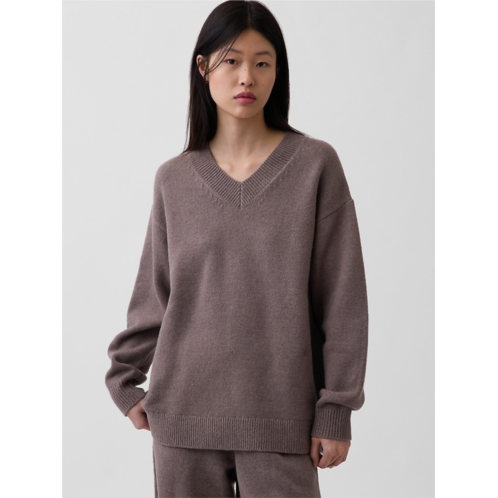 Gap CashSoft Oversized V-Neck Tunic Sweater