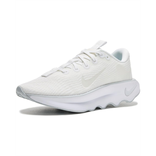 Womens Nike Motiva