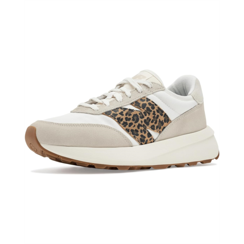 Unisex New Balance Classics 370