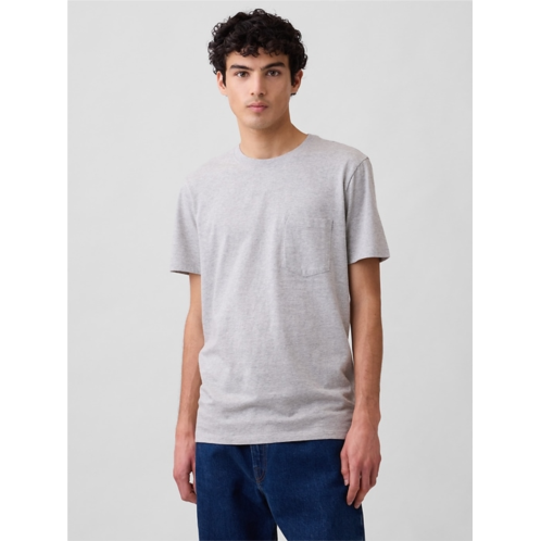 Gap Everyday Soft Pocket T-Shirt