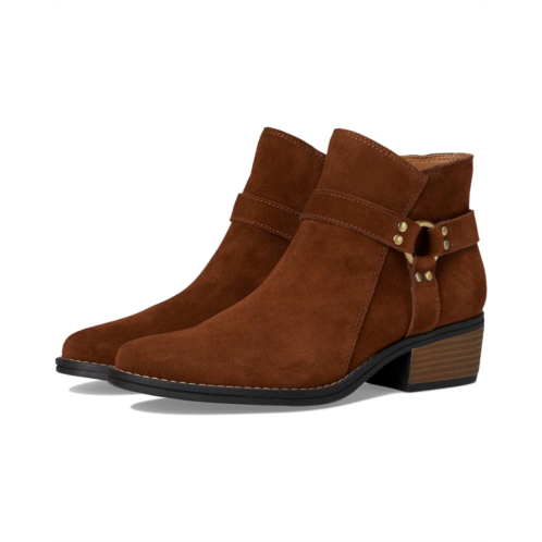 Womens White Mountain Altossa