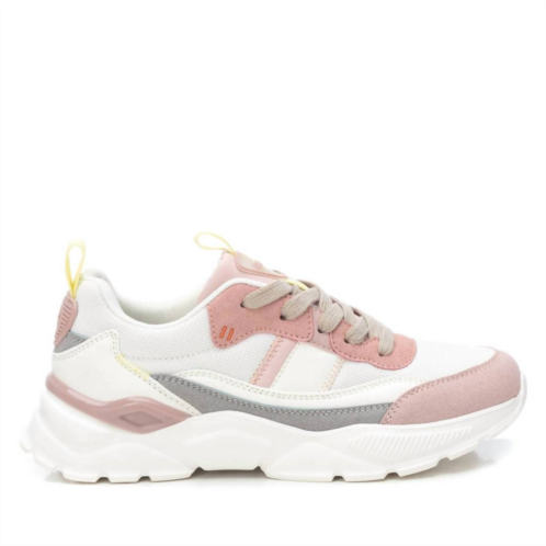 Xti womens casual comfort sneakers in light pink