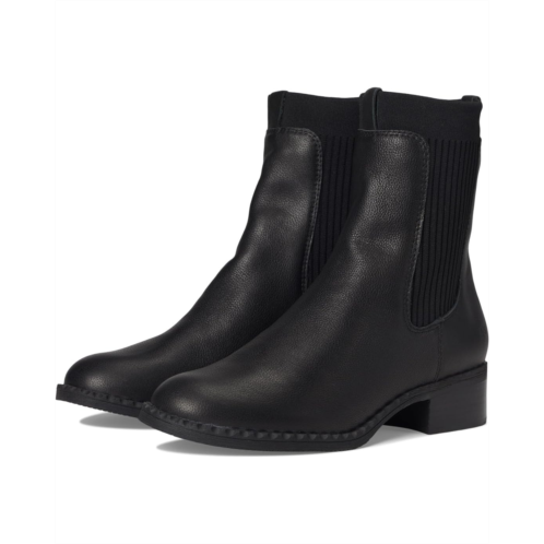 Womens Gentle Souls by Kenneth Cole Bernadette