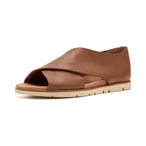 Womens Gentle Souls by Kenneth Cole Leslie