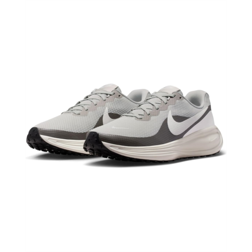 Mens Nike Revolution 8