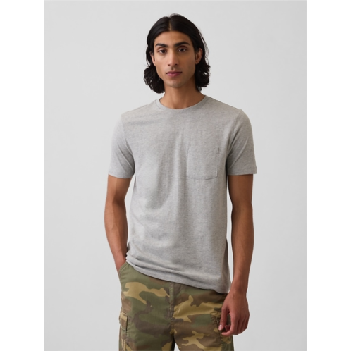 Gap Adult Organic Cotton Pocket T-Shirt