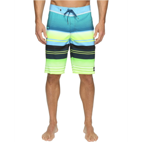 Mens Quiksilver Everyday Stripe Vee 21