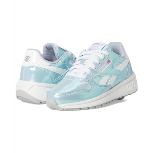 Kids Heelys Reebok Classic (Little Kid/Big Kid/Adult)