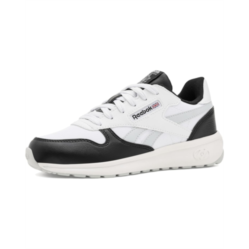 Kids Heelys Reebok Classic (Little Kid/Big Kid/Adult)