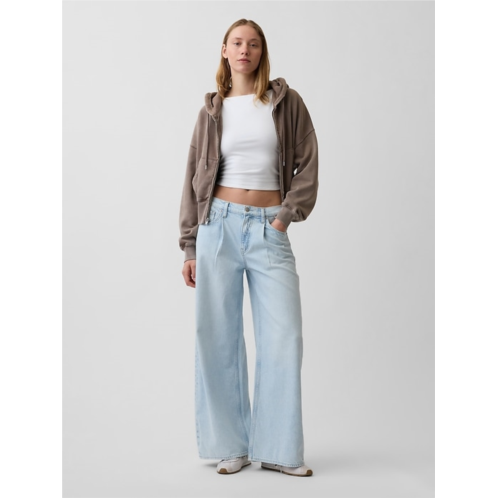Gap Mid Rise UltraSoft Pleated Baggy Jeans