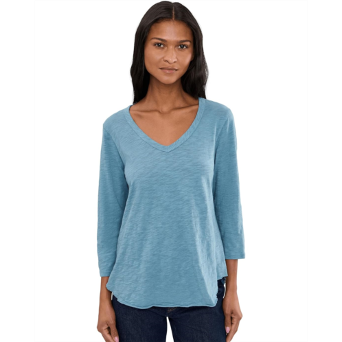 Womens Mod-o-doc 3/4 Sleeve V-Neck Tee with Curved Hem