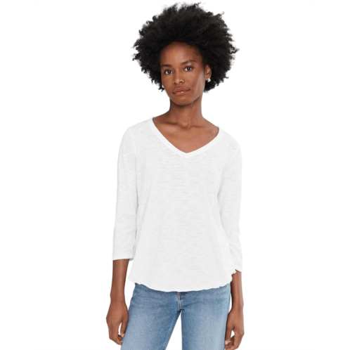 Mod-o-doc 3/4 Sleeve V-Neck Tee with Curved Hem