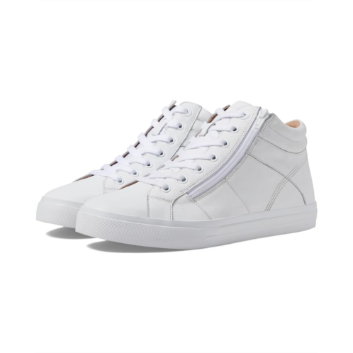 Taos Footwear Winner
