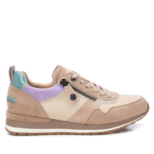 Xti womens adjustable lace sneakers in taupe