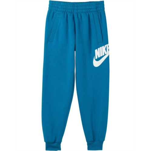 Kids Nike Kids Club Fleece Joggers (Big Kid)