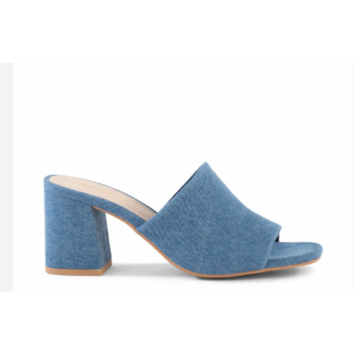 Seychelles women adapt sandal in denim